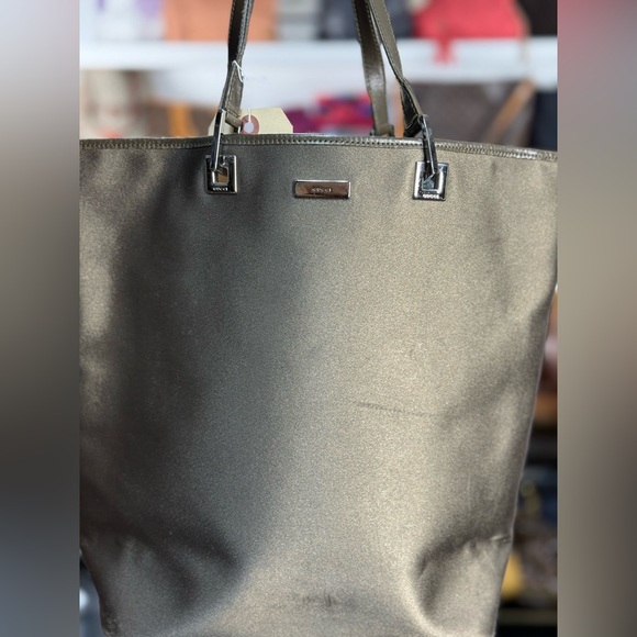 Gucci Satin Tote Bag - Picture 1 of 1